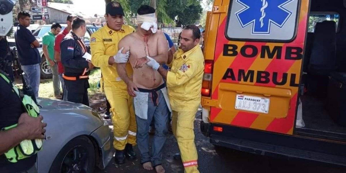 Homem sofre surto psicótico e arranca olho direito com as próprias mãos; olho esquerdo explode
