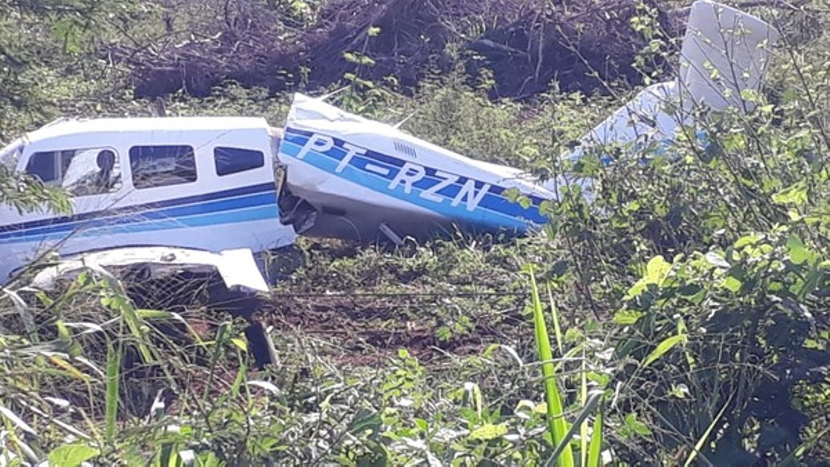 Avião que caiu após pane em MT havia sido roubado por funcionários em fazenda