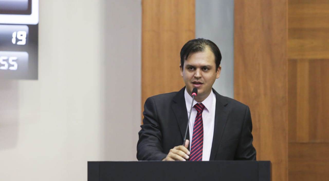 Deputado apresenta projeto que prevê plano de proteção e evacuação de escolas
