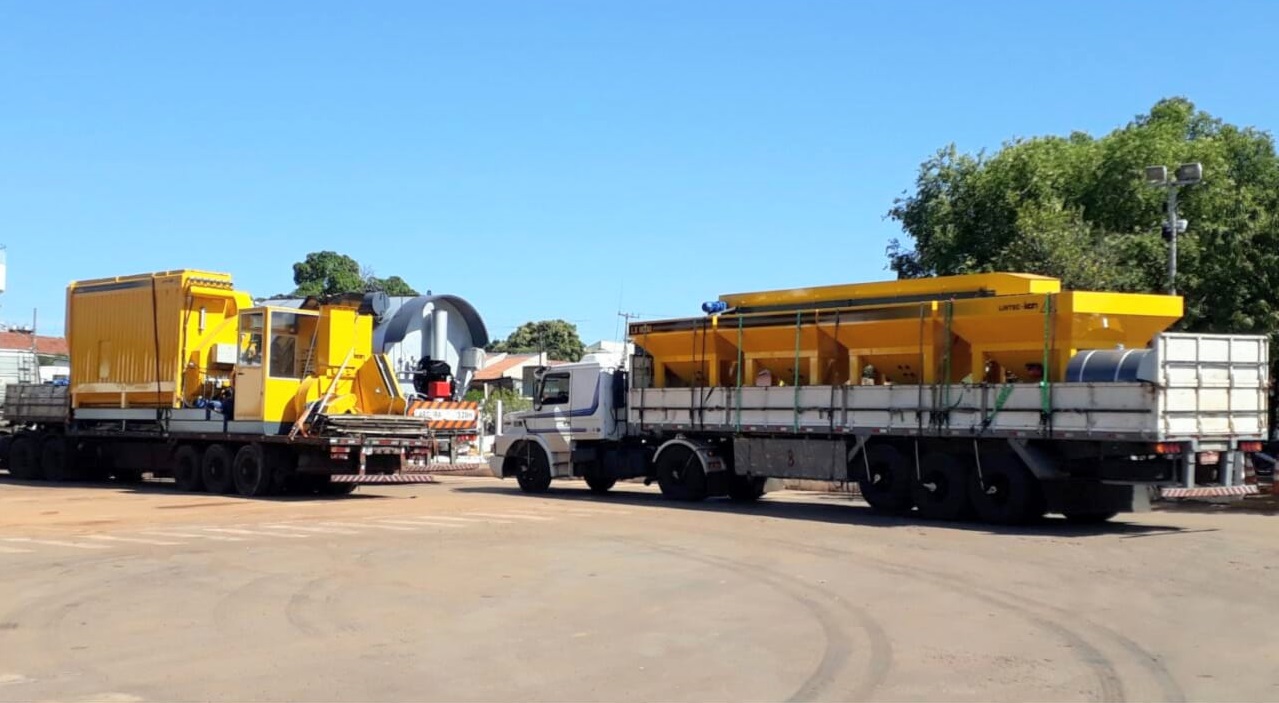 Equipamentos da Usina de Asfalto CBUQ adquirida pelo município foram entregues nesta segunda