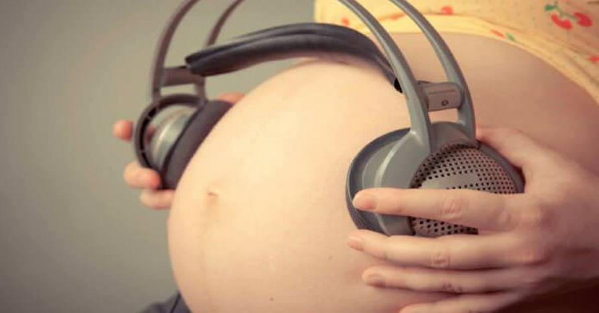 Com 4 meses de gestação fetos já são capazes de ouvir e cantar