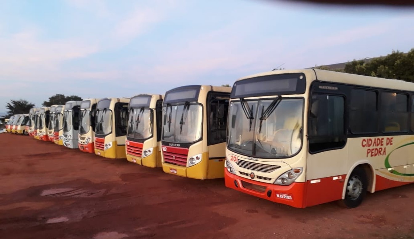 Funcionários fazem paralisação e 17 mil passageiros ficam sem ônibus em Rondonópolis