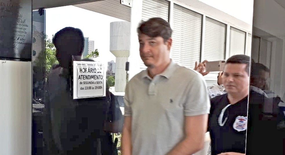 Juíza de MT vê possível desvio de dinheiro da União e encaminha processo contra médicos à Justiça Federal