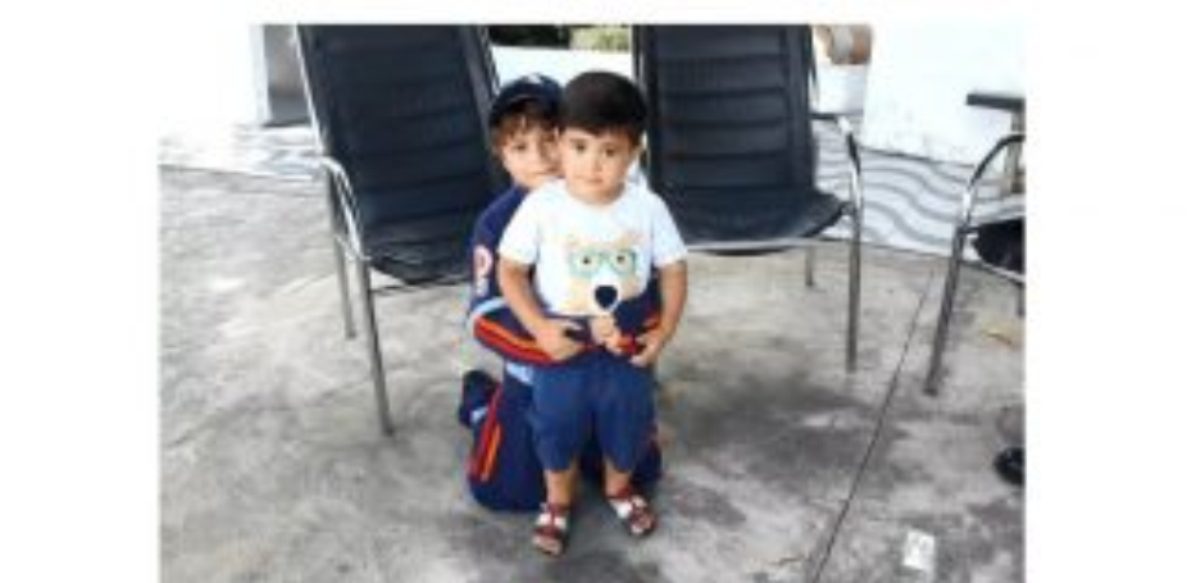 Menino de 7 anos salva primo engasgado com espinha de peixe