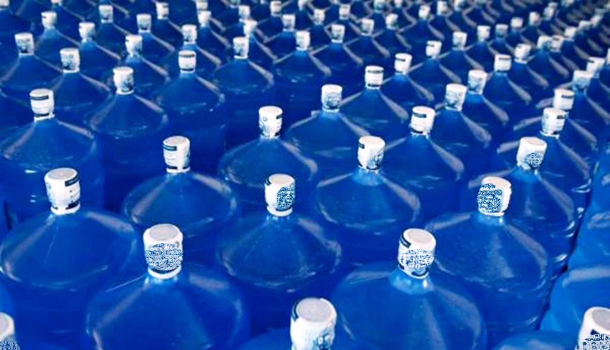 Procon-MT orienta consumidores sobre a substituição de garrafões de água