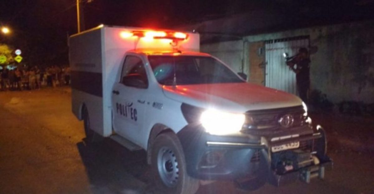 Pais deixam filho sozinho, retornam e o encontram morto em Cuiabá
