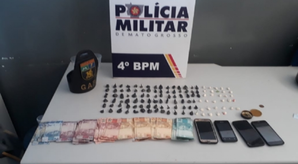 Pais são presos por obrigar filhos de 11 e 13 anos a vender drogas