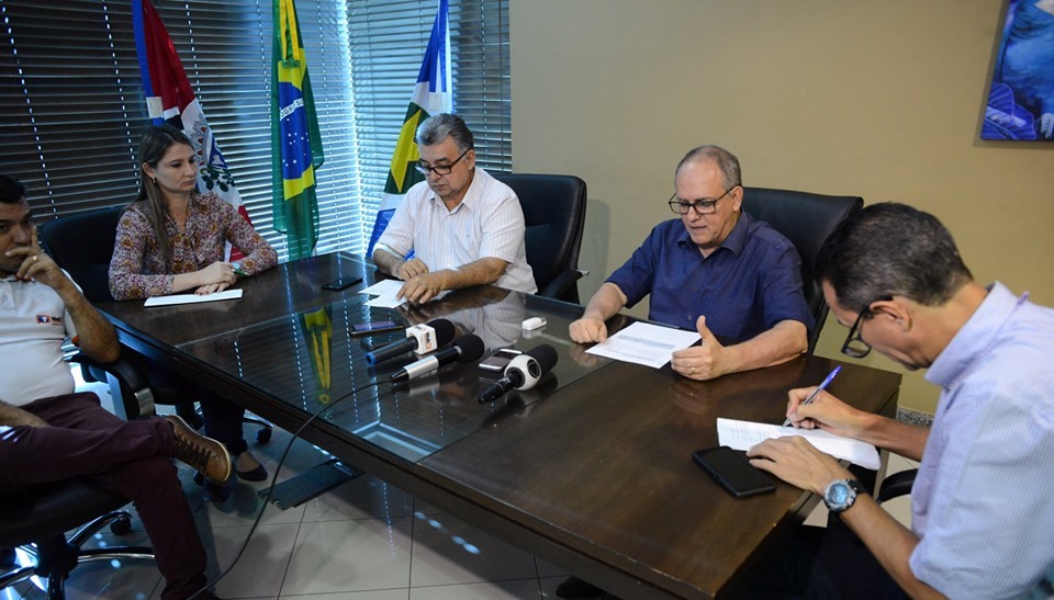 Prefeito anuncia concursos públicos e processo seletivo para Rondonópolis