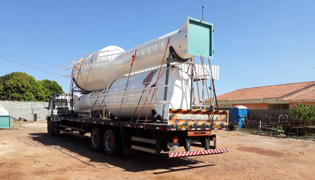 Após perfuração de poços comunidades rurais agora recebem os reservatórios