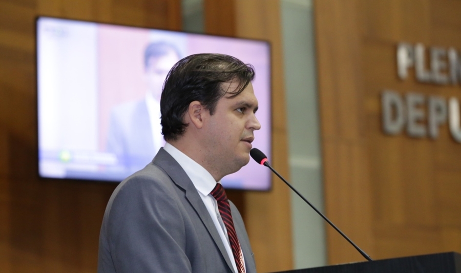 Thiago Silva lidera Encontro Nacional de Educação