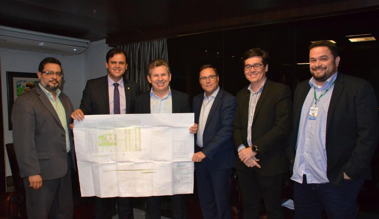 Thiago Silva apresenta projeto para construção da sede da Unemat de Rondonópolis