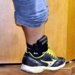 Governador sanciona lei que obriga presos a pagarem por tornozeleiras eletrônicas em MT 8