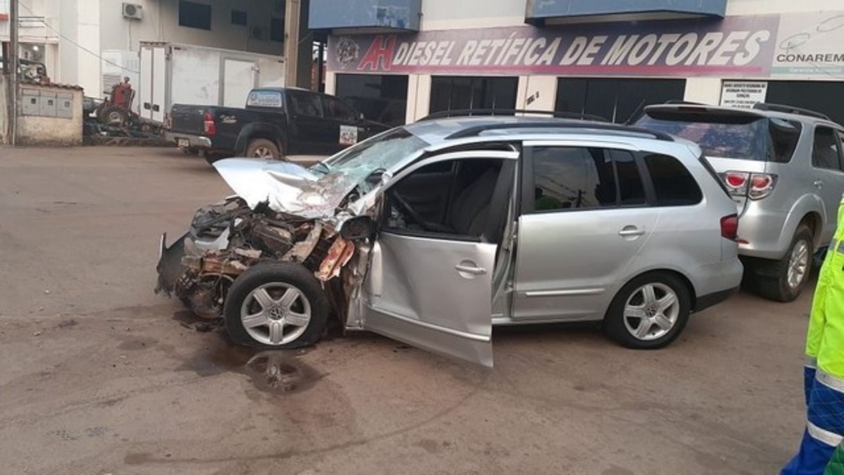 Adolescente de 16 anos morre ao atingir carro em guincho em Nova Mutum