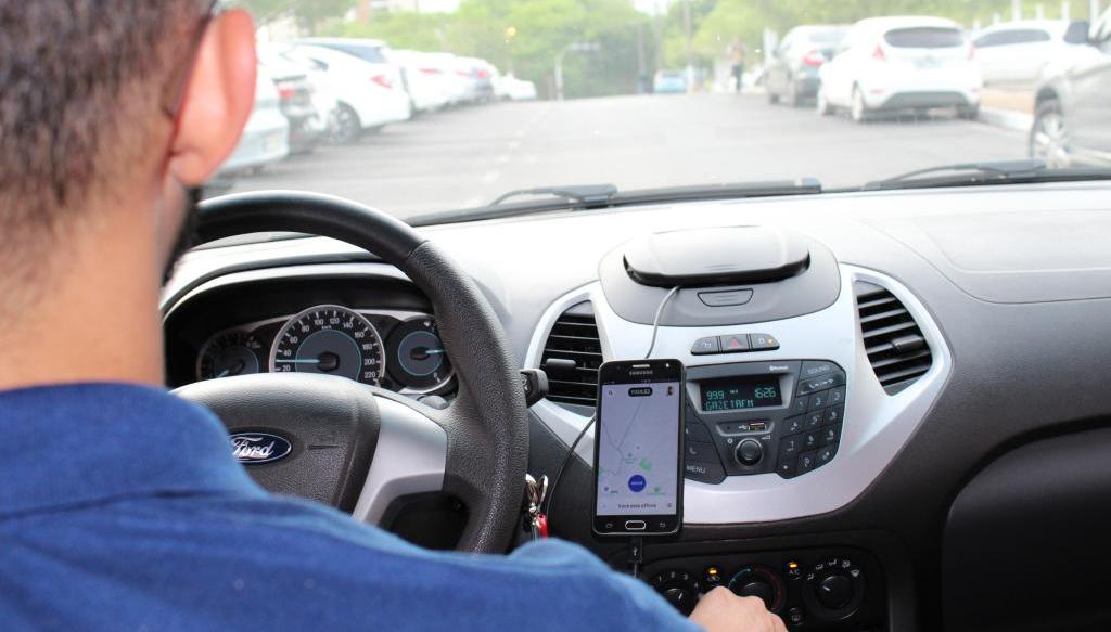 Sorrriso | Motorista de aplicativo é preso por “dar apoio” a roubos com veículo no interior