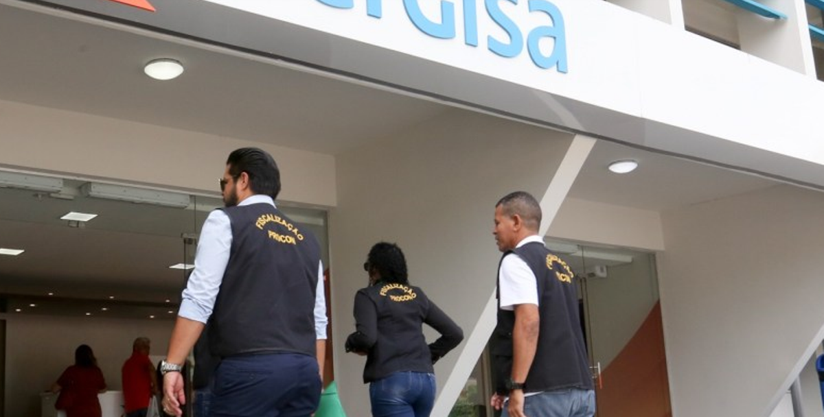 Procon do Acre notifica Energisa por aumento na conta de energia