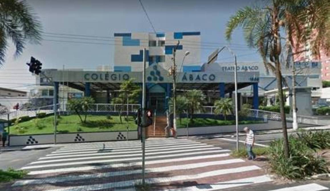 Aluna é esfaqueada por colega dentro de colégio na Grande SP