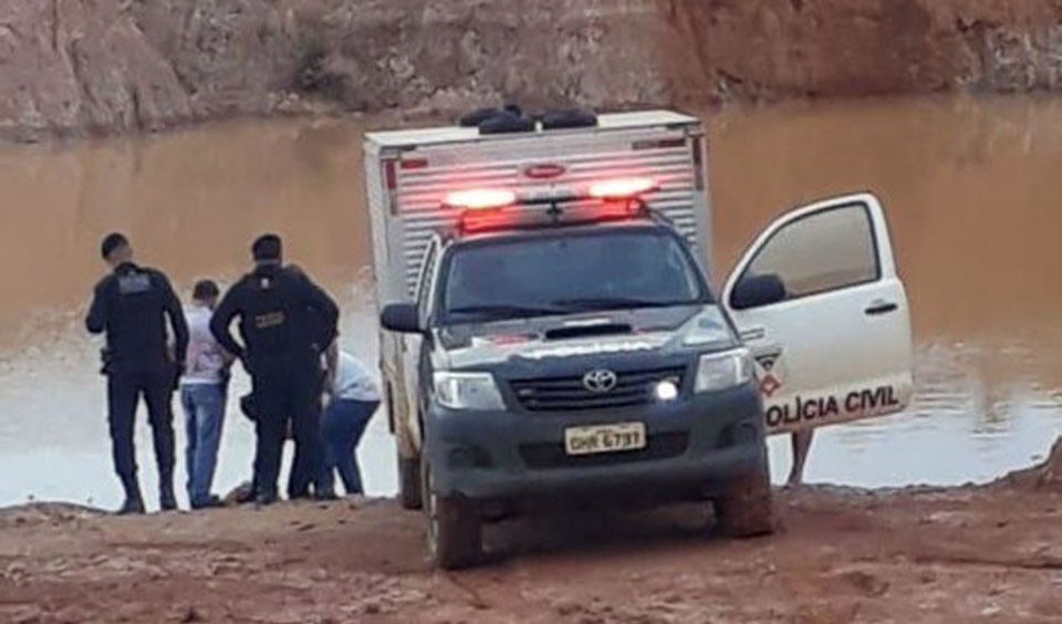 Menina de 13 anos mata sobrinho de 7 anos e a irmã grávida e arranca bebê em Rondônia