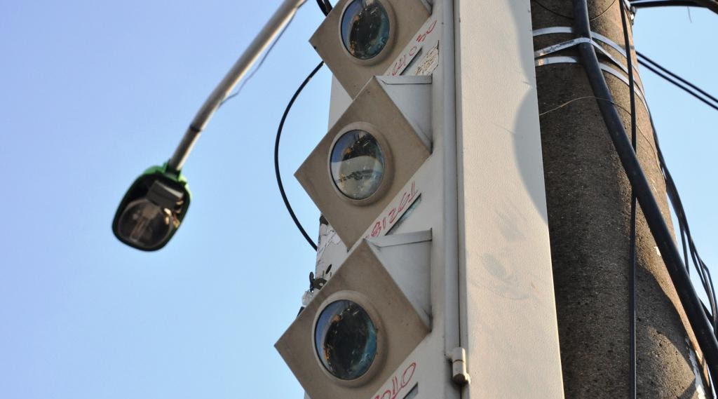 Troca de medidor de energia não pode gerar custo para o consumidor, alerta o Procon-MT