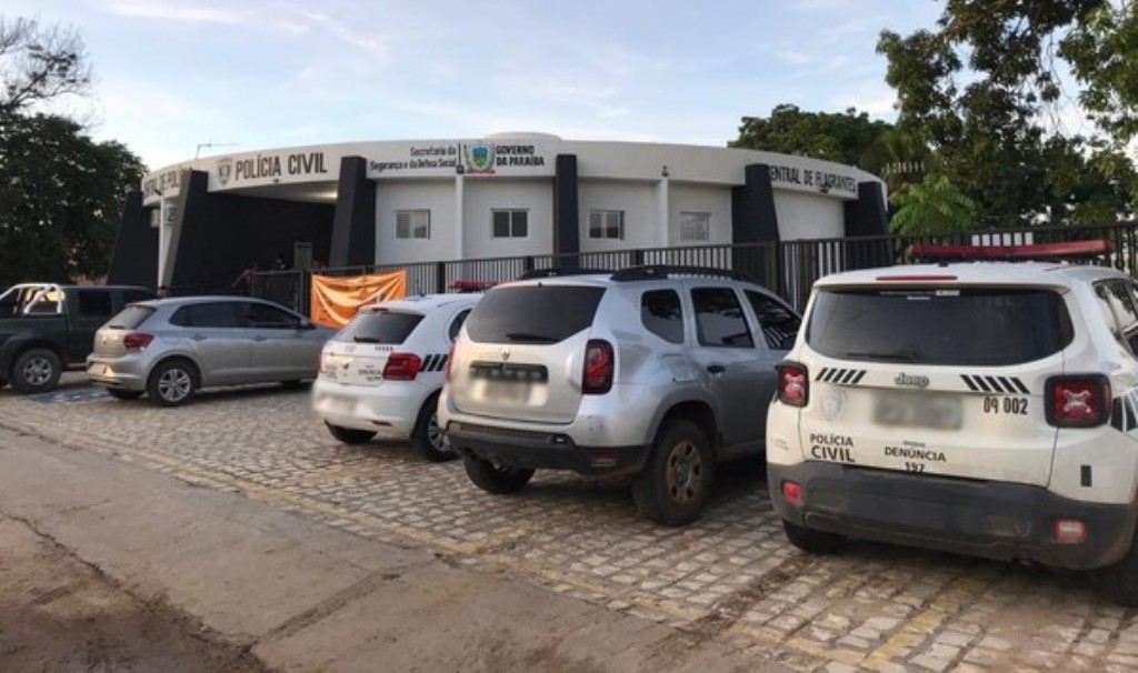Professor é preso suspeito de assediar e estuprar alunas em Cajazeiras, no Sertão da PB