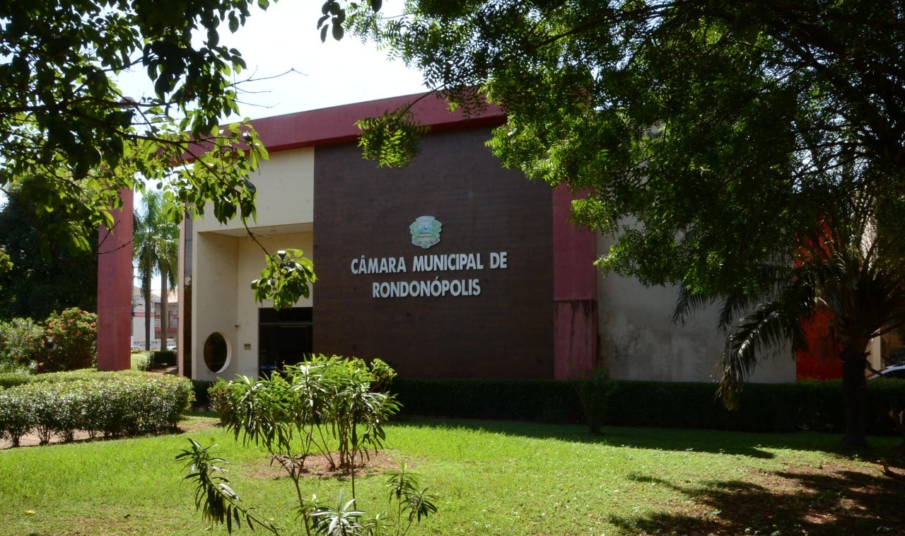 Sessão extraordinária será nesta terça-feira (19)