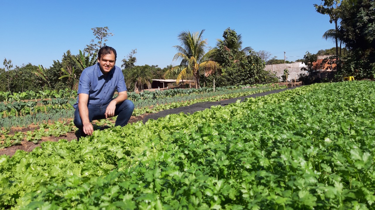 Thiago Silva defende o fortalecimento do cooperativismo na agricultura familiar