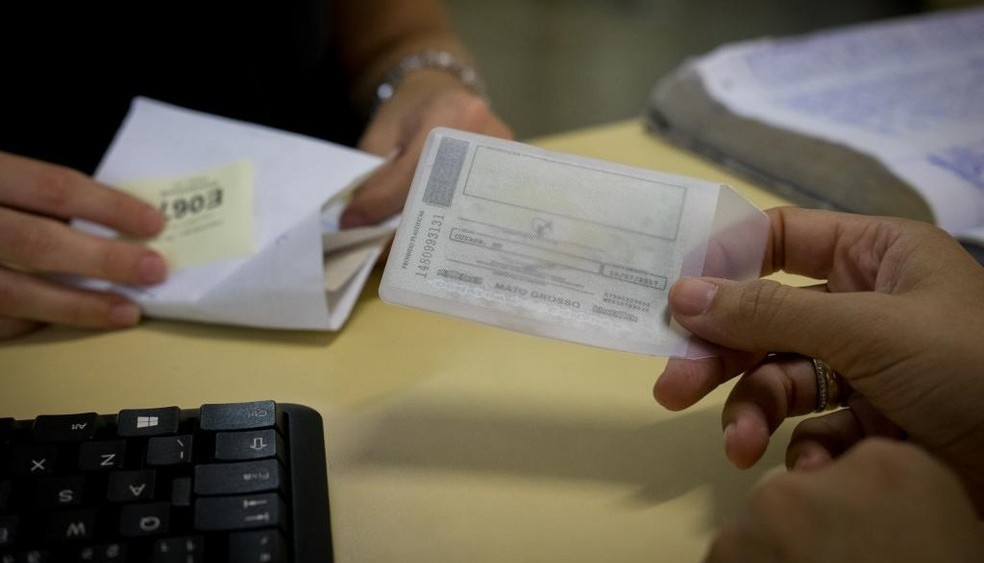 Detran notifica 60 motoristas de MT por suspeita de irregularidades na obtenção da CNH