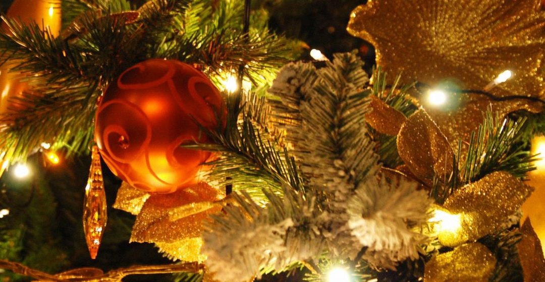 Instale sua decoração de Natal com segurança