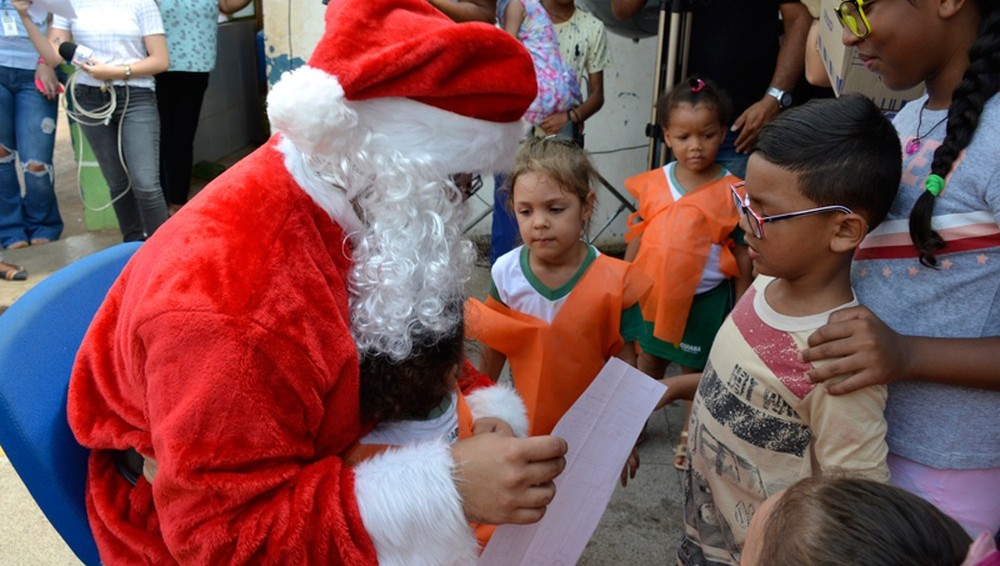 Cartinhas do Papai Noel dos Correios já podem ser adotadas em MT