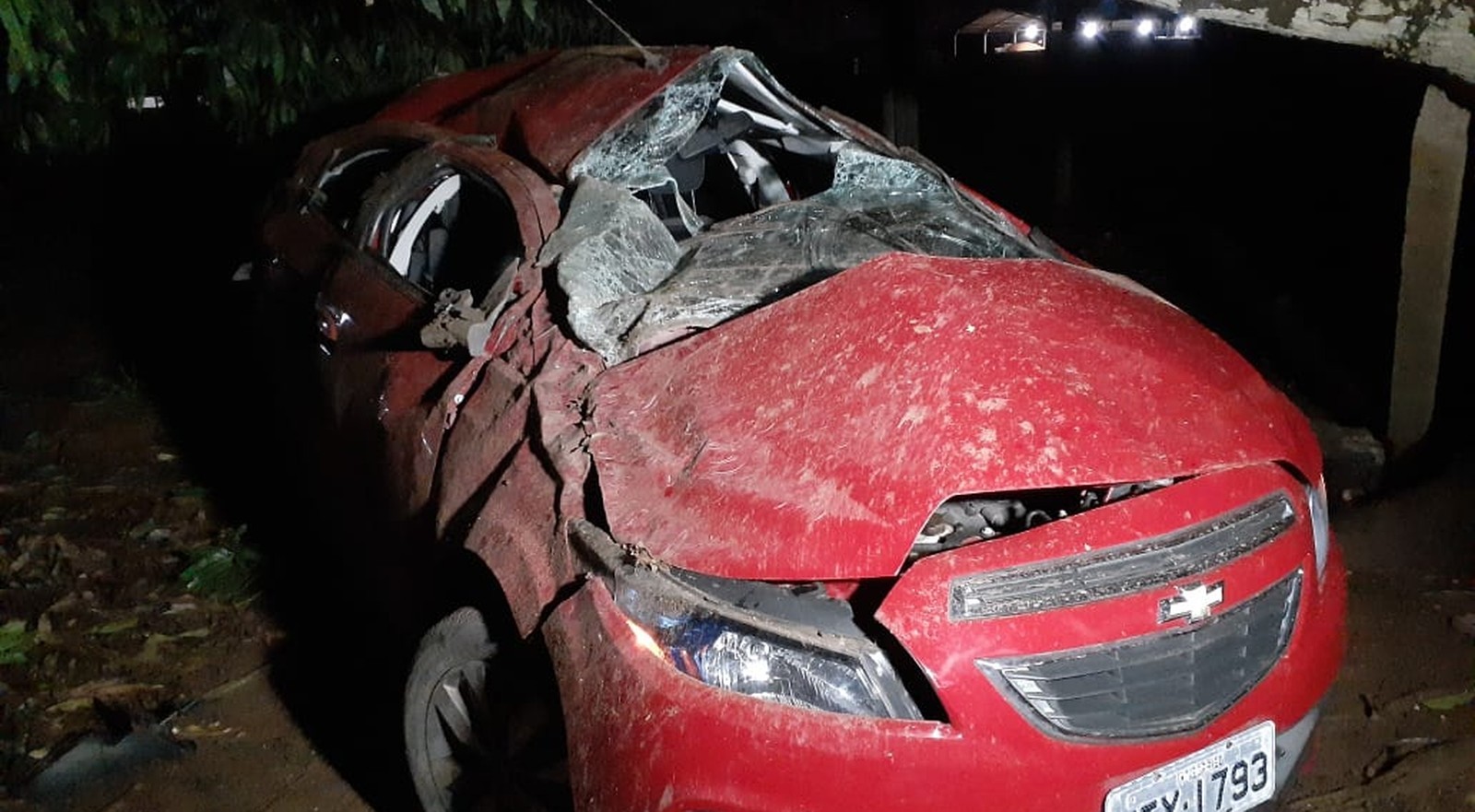Motorista é preso por embriaguez ao volante após capotar carro em Sorriso