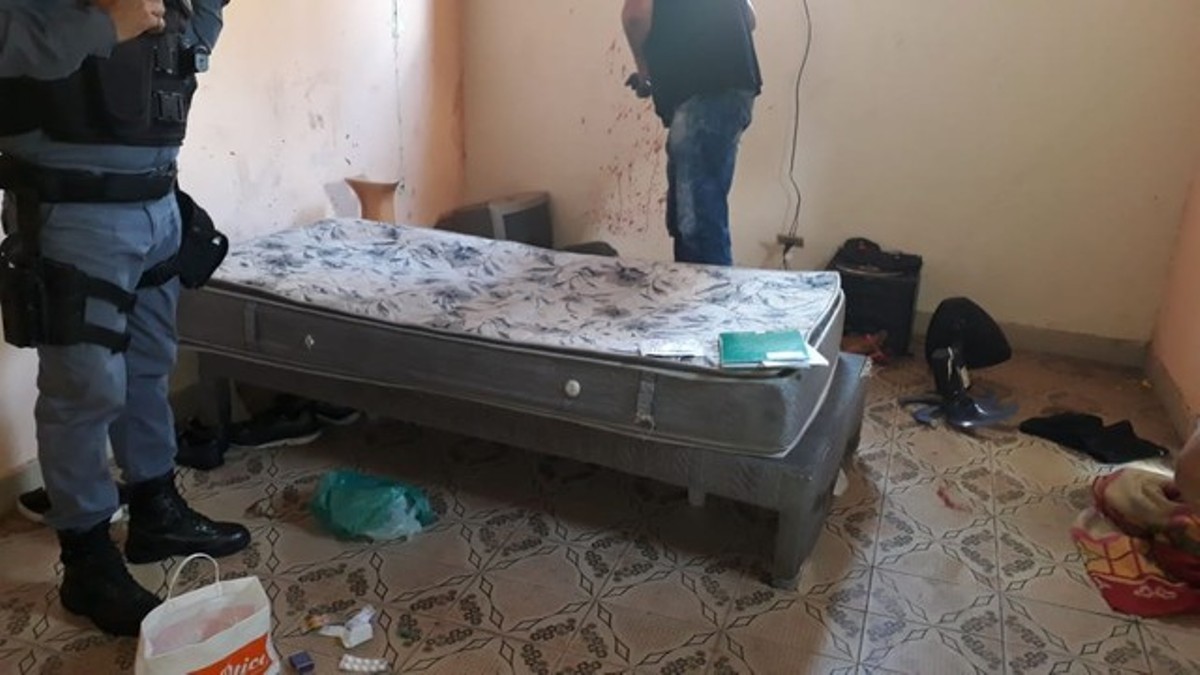 Mulher é assassinada dentro de casa e tem rosto desfigurado em Cuiabá