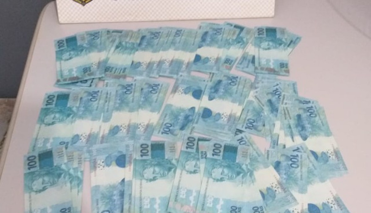 Quadrilha é presa com mais de R$ 25 mil em notas falsas durante operação em Campo Verde