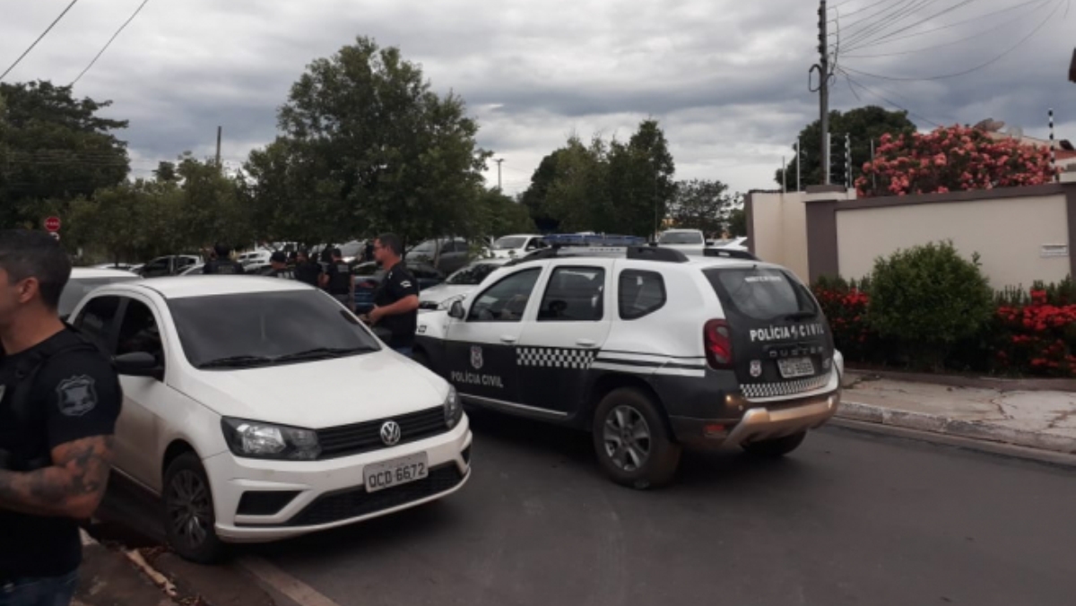 Polícia Civil cumpre 56 mandados contra traficantes; vereador de Várzea Grande é alvo