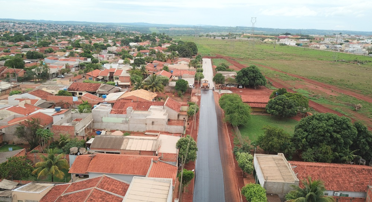 Obras de asfalto no Cidade Alta e Jardim Rondônia em fase de conclusão