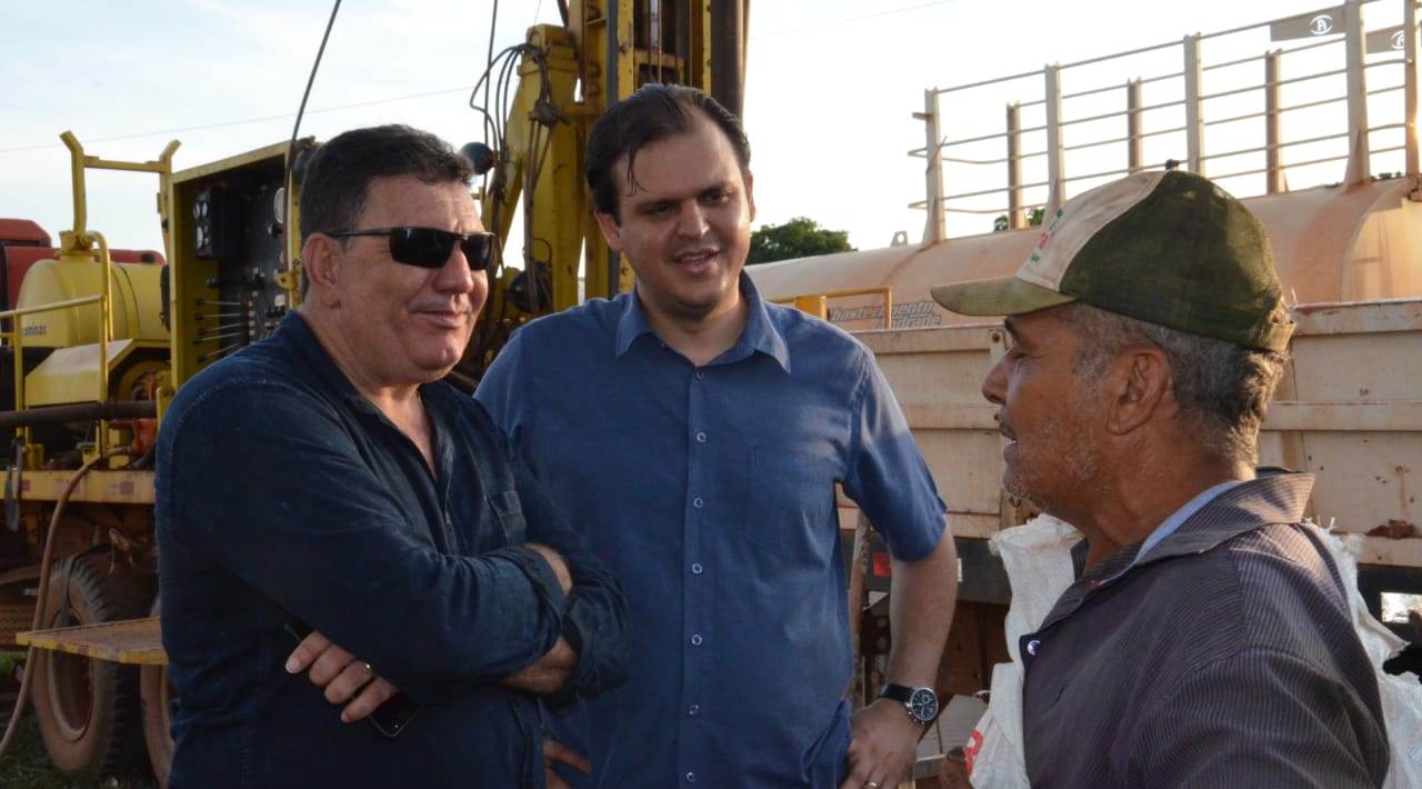 Perfuração de poço beneficiará mais 100 famílias da zona rural de Pedra Preta