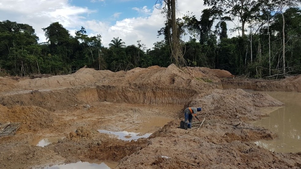 Nova Bandeirantes | Garimpeiro morre soterrado após barragem desabar