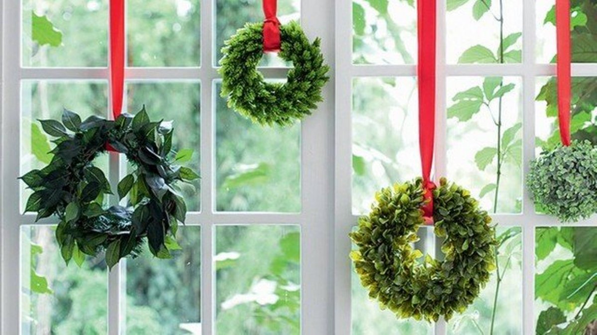 Saiba como fazer uma decoração de Natal bonita e econômica