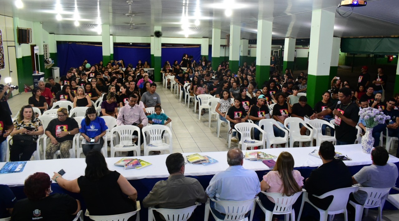 Inscrições para alunos e professores do cursinho Zumbi dos Palmares iniciam hoje