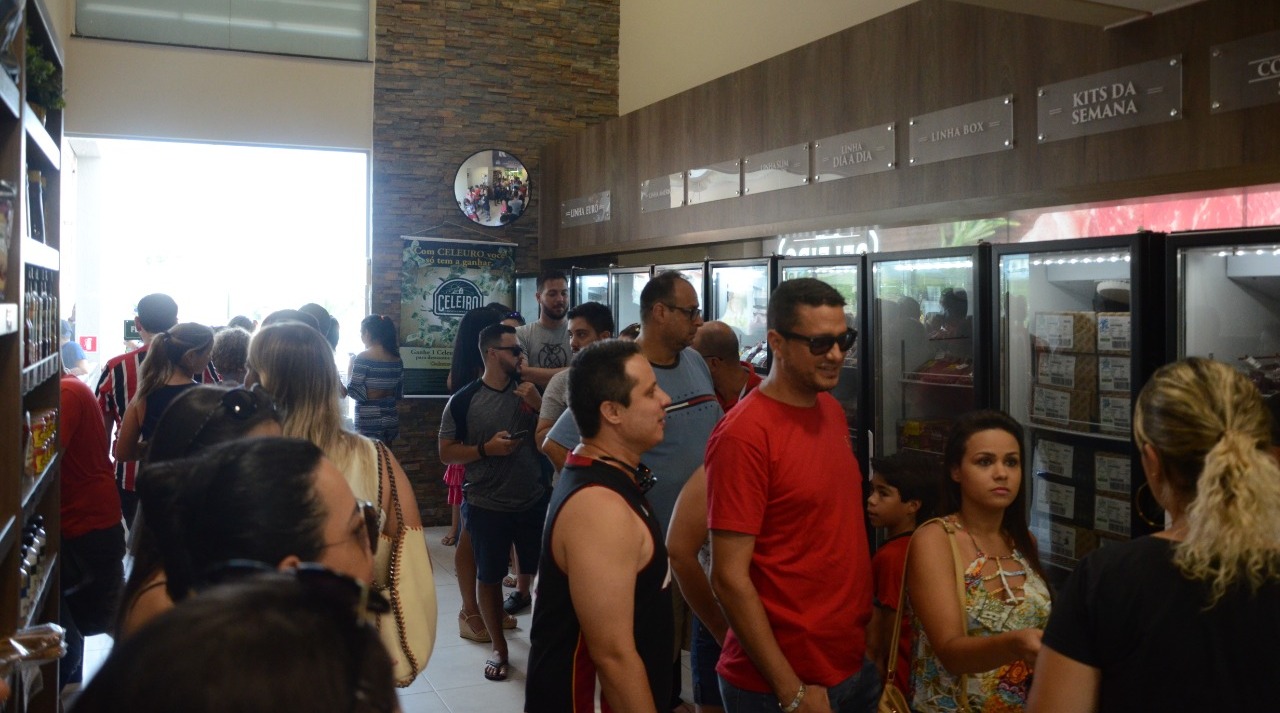 Braseiro | Ingressos promocionais esgotam em meia hora; venda do 1º lote segue por mais uns dias