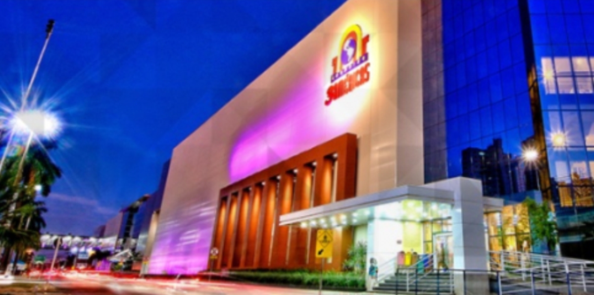 Cuiabá | Mulher finge gravidez ao ser presa roubando roupa infantil em loja