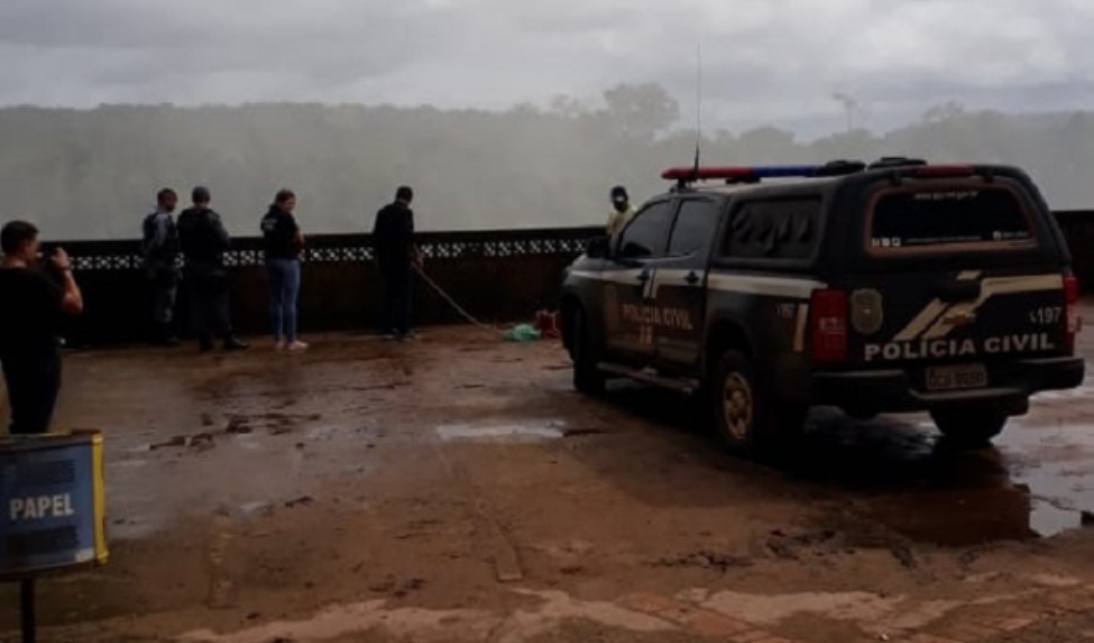 Homem morre ao despencar de cachoeira com 100 metros de altura em Aripuanã