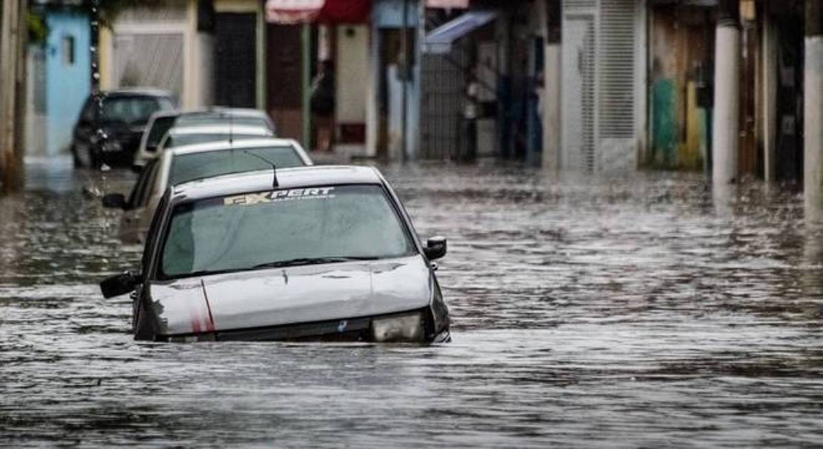 Chuva causa transtornos na Grande SP e há nova previsão de temporal