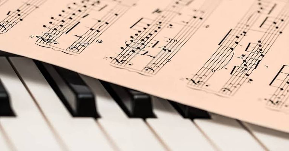 Inscrições da escola de música estão abertas para atender alunos de baixa renda; vagas limitadas