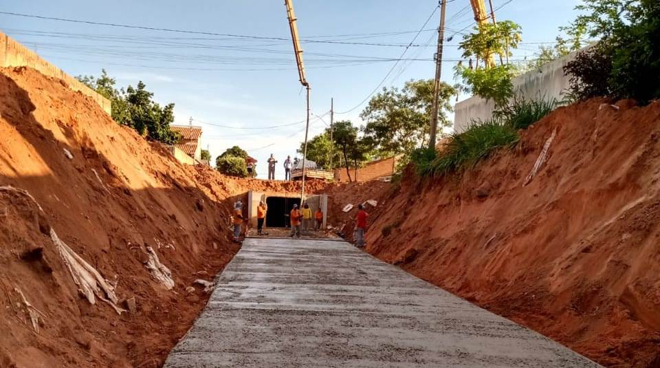 Rondonópolis | Serviços são intensificados para conclusão da obra de drenagem do Oásis e Paineiras