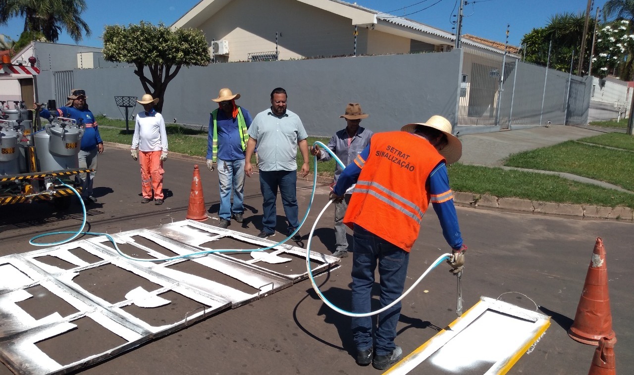 SETRAT estreia equipamentos e sinaliza vias públicas na região dos residenciais: Planville, Novo Horizonte e Parati