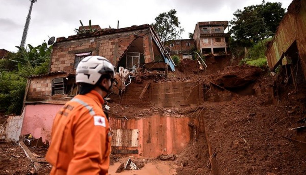 Minas Gerais | Defesa Civil confirma 44 mortes causadas pelas chuvas; há milhares desalojados