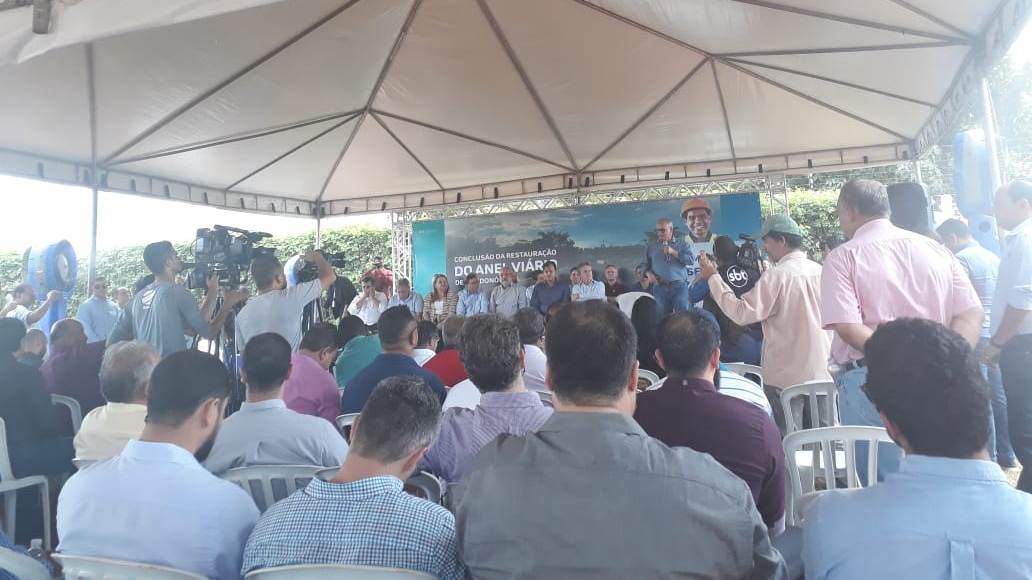 Prefeito cobra ajuda para o município a governador e recebe resposta positiva