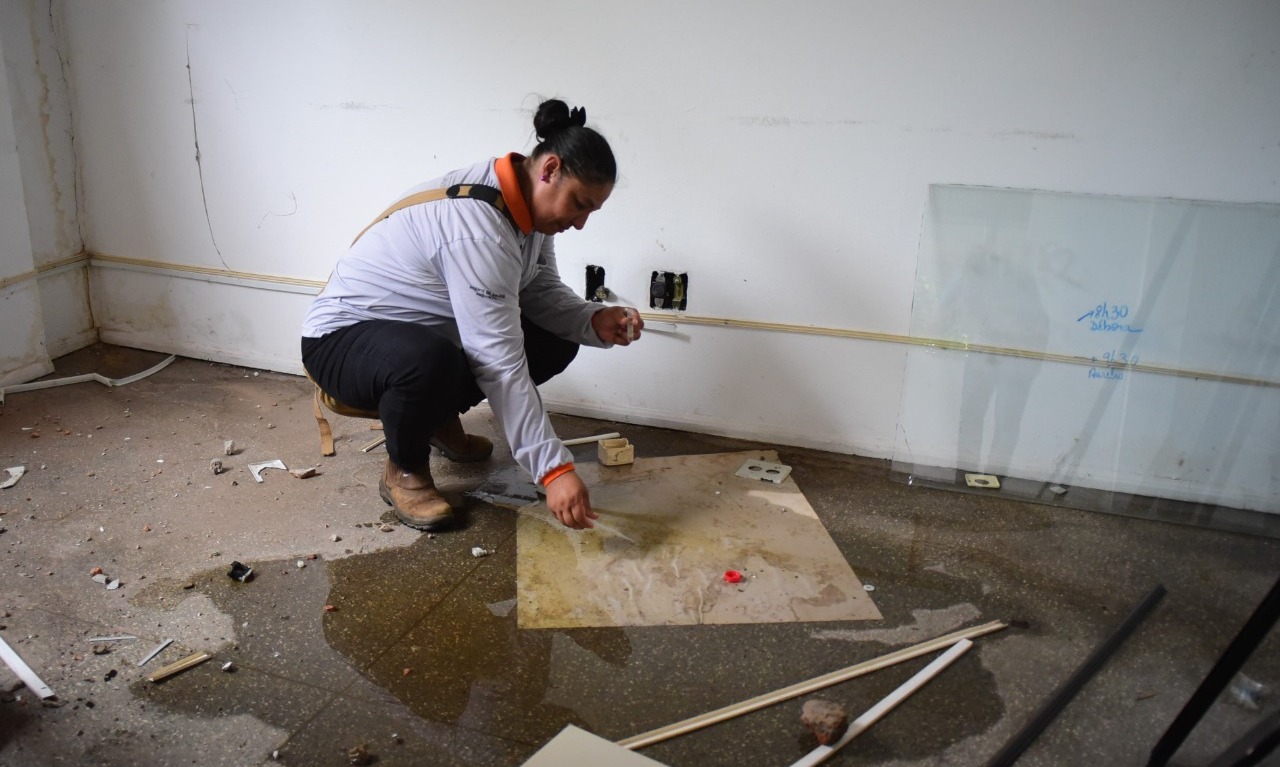 Equipe de Vigilância Ambiental está combatendo focos do mosquito diariamente