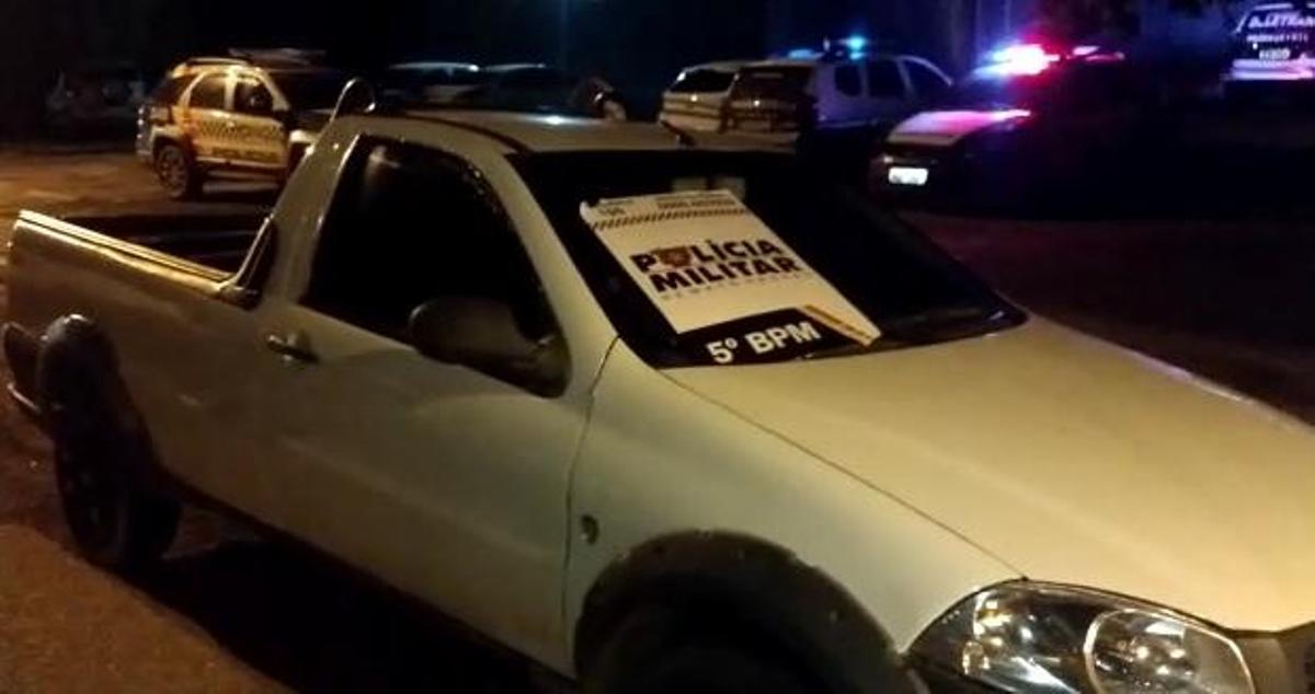 Policiais de Rondonópolis, São José do Povo e Pedra Preta detém trio por roubo de veículo