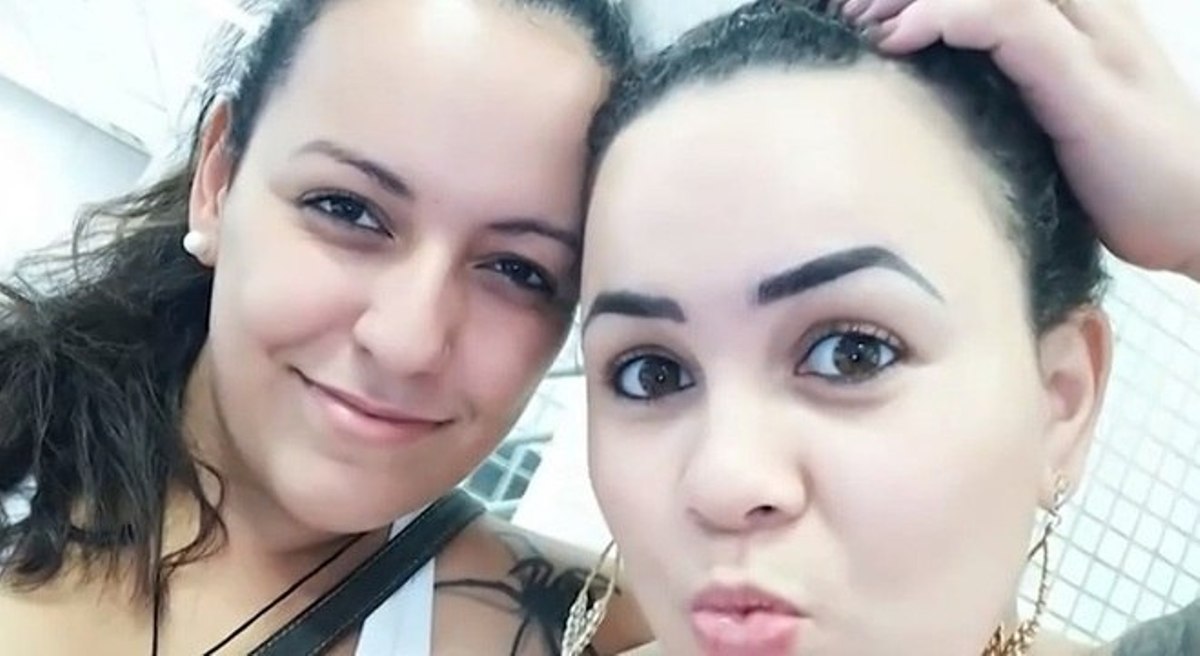 Avó da acusada de matar os pais e o irmão diz que perdoa a neta