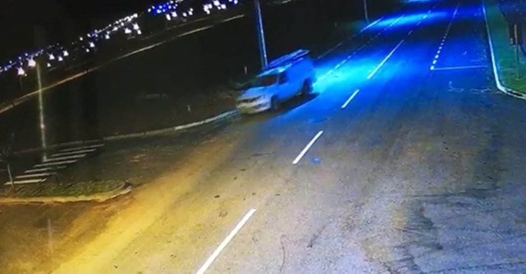 Sorriso | Caminhonete de concessionária de energia é filmada circulando após ser deixada em lava a jato